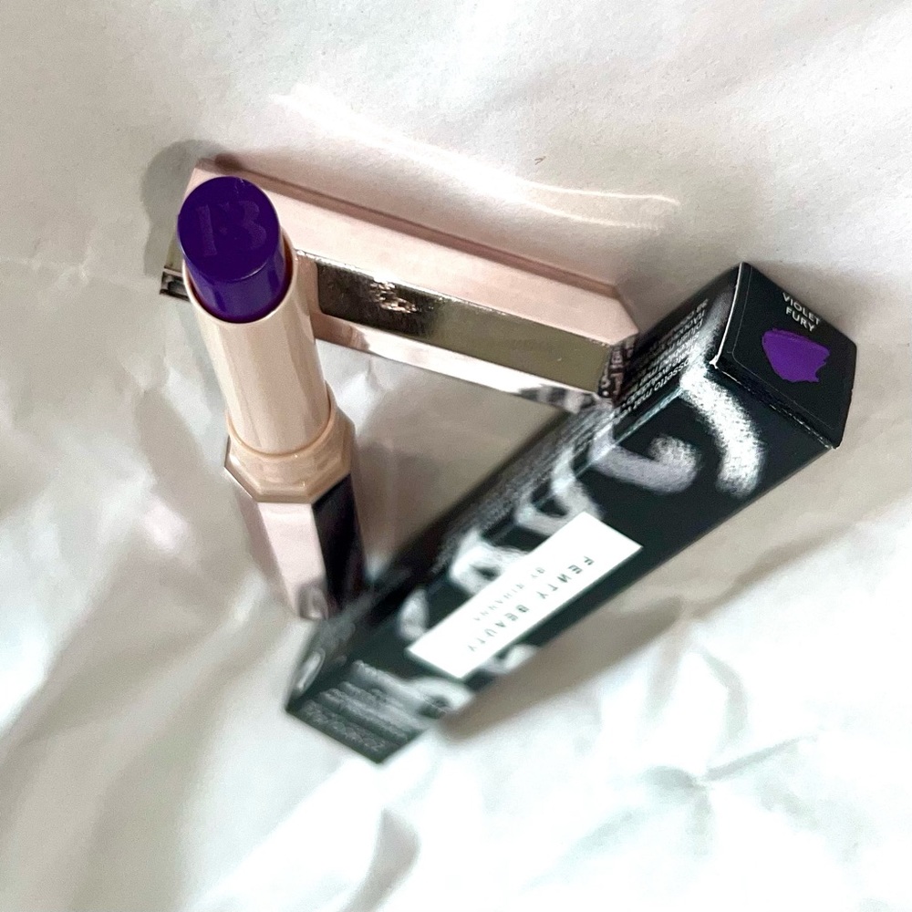 Fenty Beauty MATTEMOISELLE PLUSH MATTE LIPSTICK — VIOLET FURY